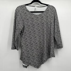 Lulu B Shirt Womens Medium Leopard Print Tunic Asymmetric Hem Stretch UPF Nylon‎